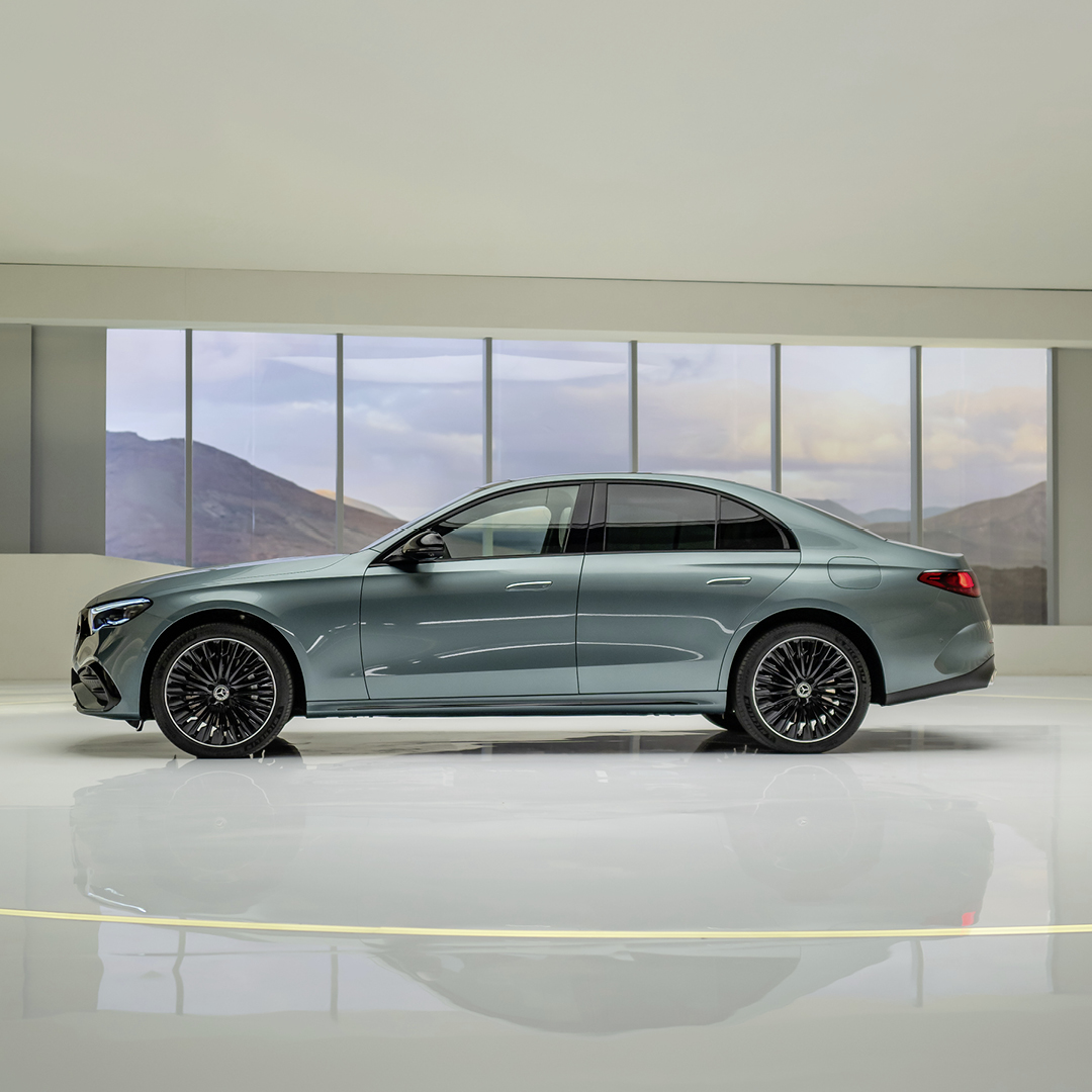 Mercedes-Benz E-Class mới sắp cập bến thị trường Việt - Ảnh 2