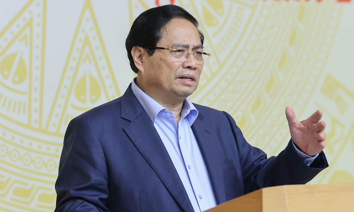 Thủ tướng đề nghị doanh nghiệp xung phong nhận nhiệm vụ xây dựng nhà ở xã hội - Ảnh 1