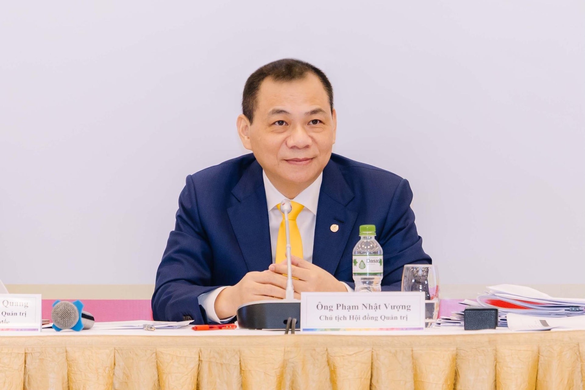 Có 2 nước mang tên Congo, tỷ phú Phạm Nhật Vượng chọn nước nghèo bậc nhất thế giới nhưng sở hữu kho báu quý giá nhất của ngành xe điện - Ảnh 1