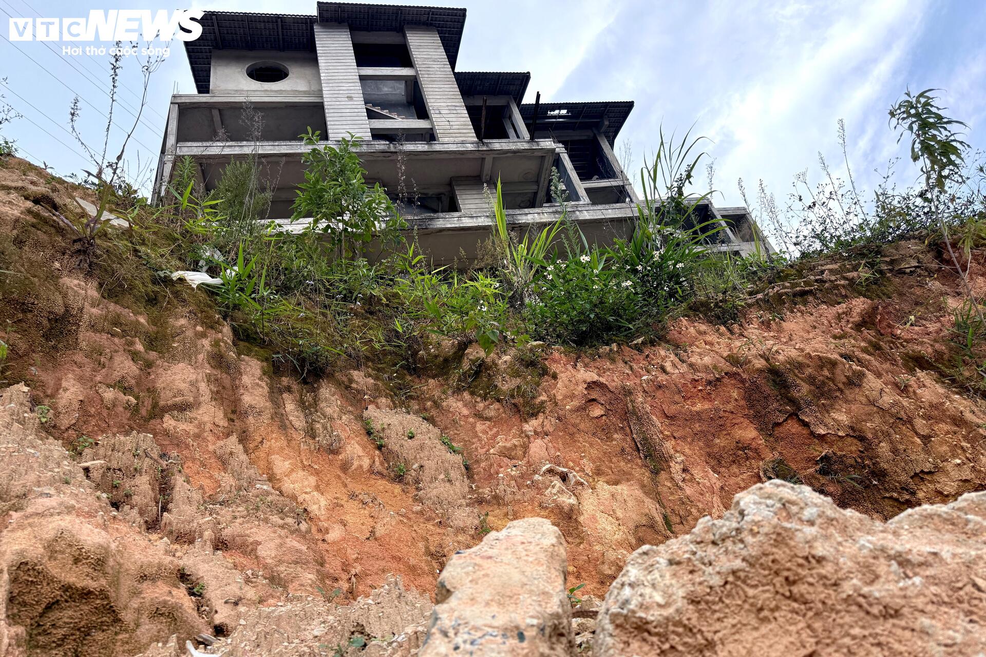 Đà Lạt trong vòng xoáy bê tông, nhà kính: Tỉnh cam kết siết quản lý xây dựng - Ảnh 4