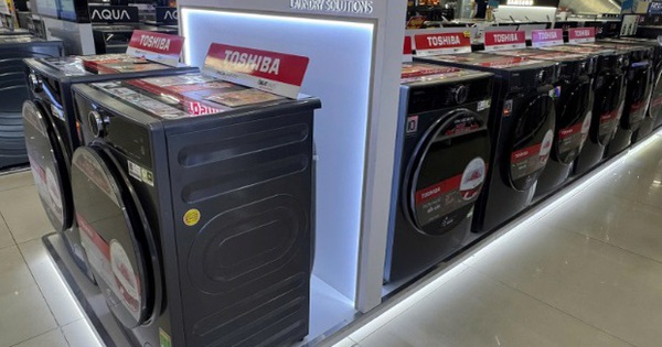 Máy giặt Toshiba lập đỉnh doanh số tại Điện máy Xanh với hơn 20.000 máy/tháng, chiếm hơn 30% thị phần của chuỗi