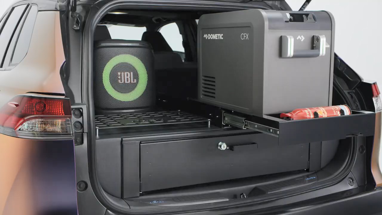 Toyota Corolla Cross bất ngờ thêm bản offroad: Gầm cao, lốp khủng, cốp thiết kế cực lạ, nhưng có chi tiết làm cho đẹp chứ không mấy tác dụng - Ảnh 11