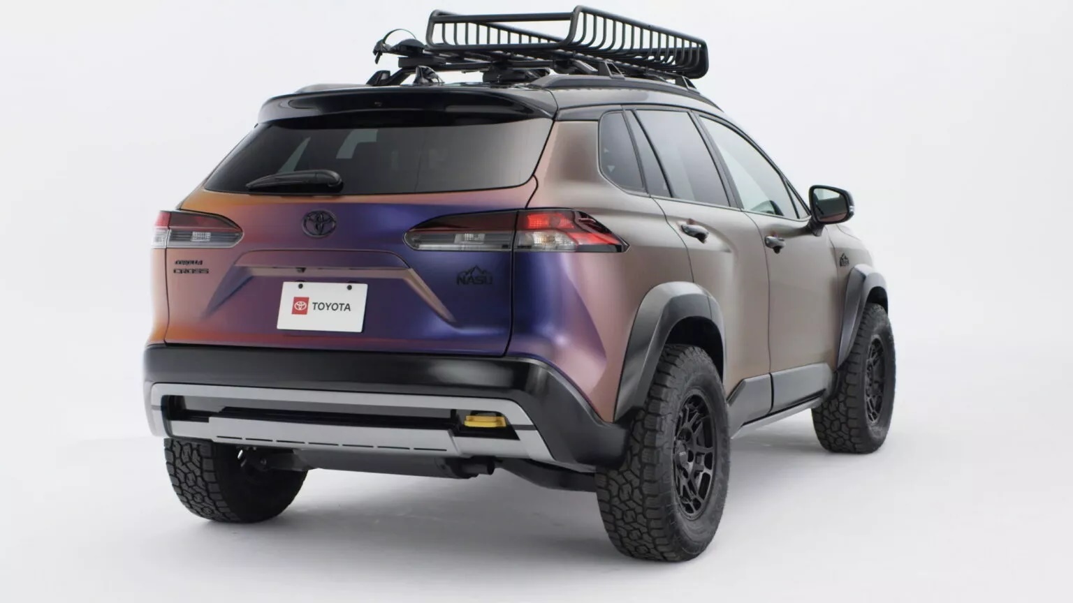 Toyota Corolla Cross bất ngờ thêm bản offroad: Gầm cao, lốp khủng, cốp thiết kế cực lạ, nhưng có chi tiết làm cho đẹp chứ không mấy tác dụng - Ảnh 5