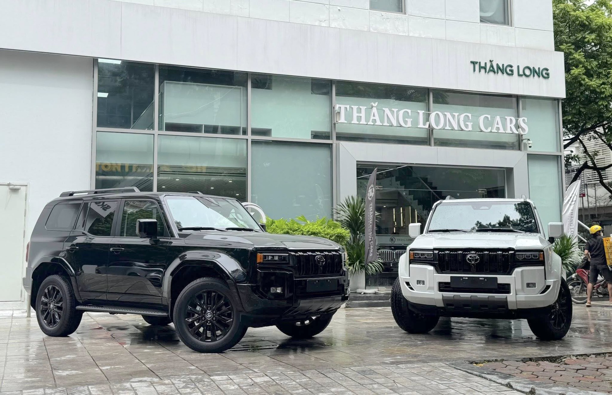 Qua thời ‘kèm lạc’ tới nửa tỷ, Toyota Prado nay giảm giá tại đại lý: Thực tế còn 3,43 tỷ đồng, lý do đến từ một điều dễ hiểu - Ảnh 3