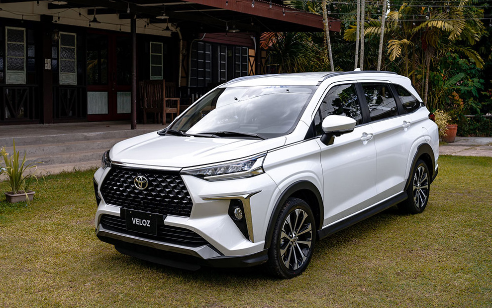 Toyota Veloz Cross lộ bản hybrid mới cùng gói thể thao, thêm lựa chọn tiết kiệm xăng cho dân dịch vụ, dễ sớm về Việt Nam đáp trả Xpander - Ảnh 1