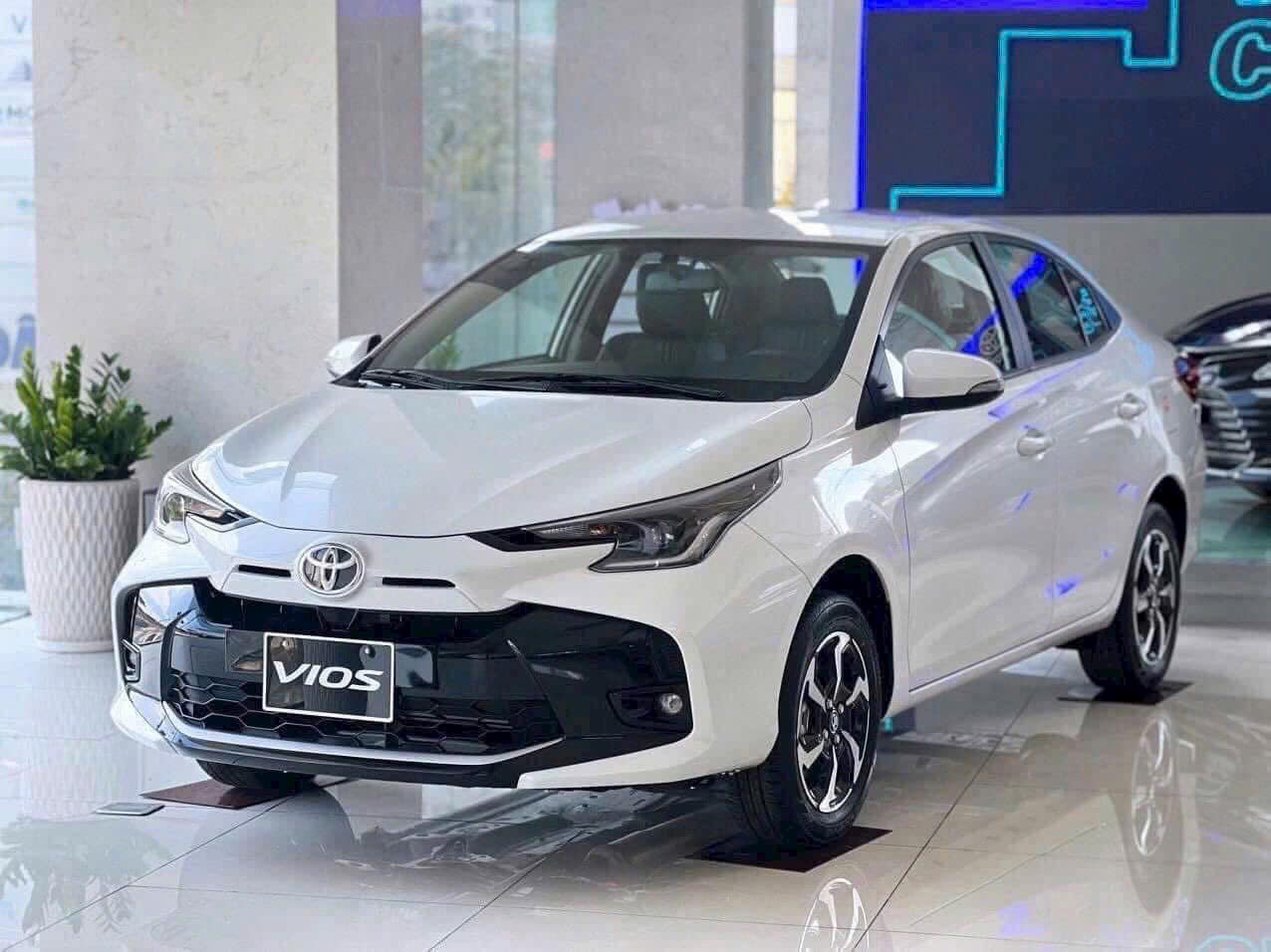 Hàng loạt sedan hạng B giảm giá hàng chục triệu đồng tại Việt Nam: Có mẫu chưa đến 350 triệu đồng, rẻ hơn cả Morning - Ảnh 1
