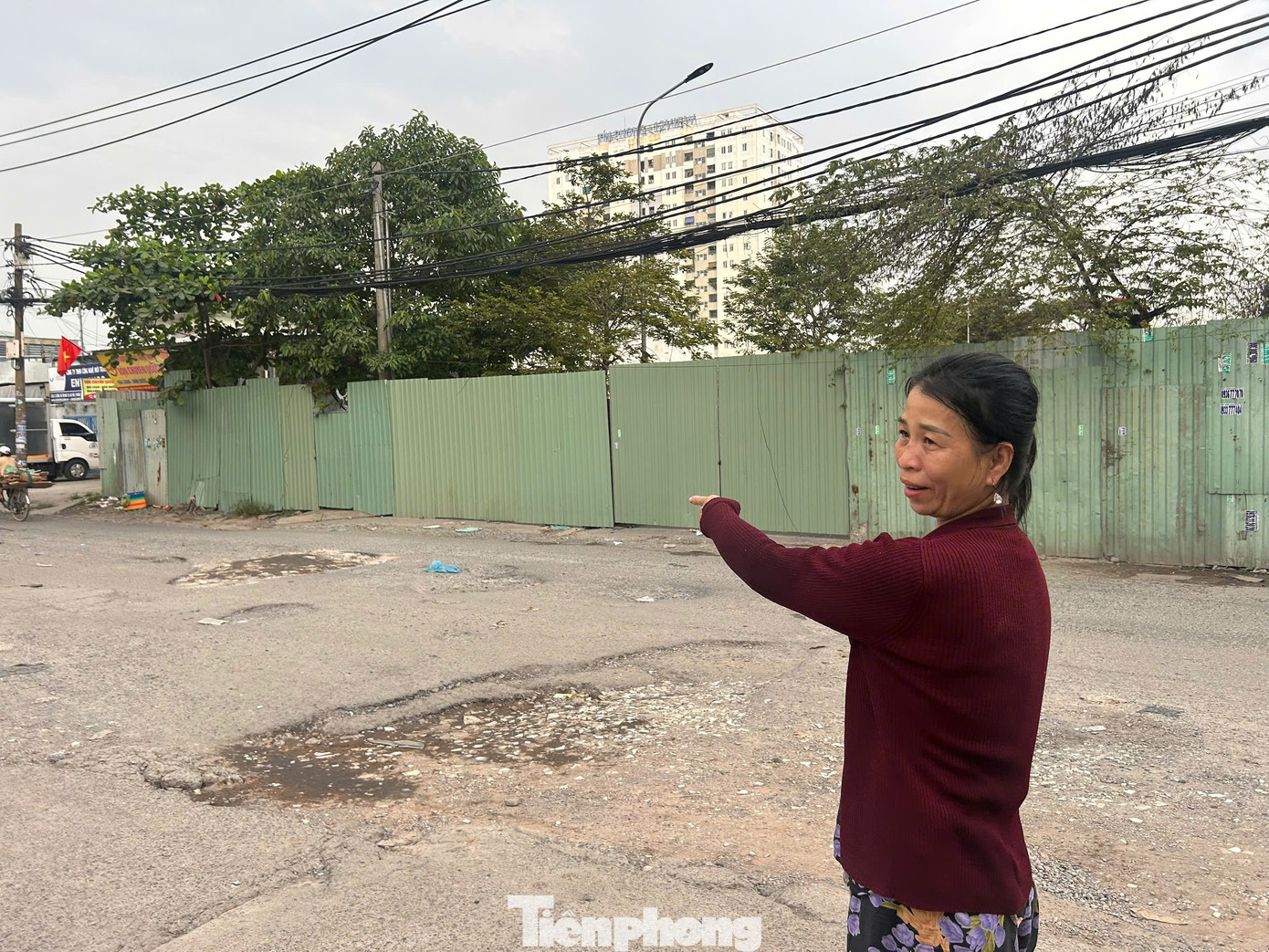 Đường 'đau khổ' vừa đi vừa sợ ở TPHCM - Ảnh 9