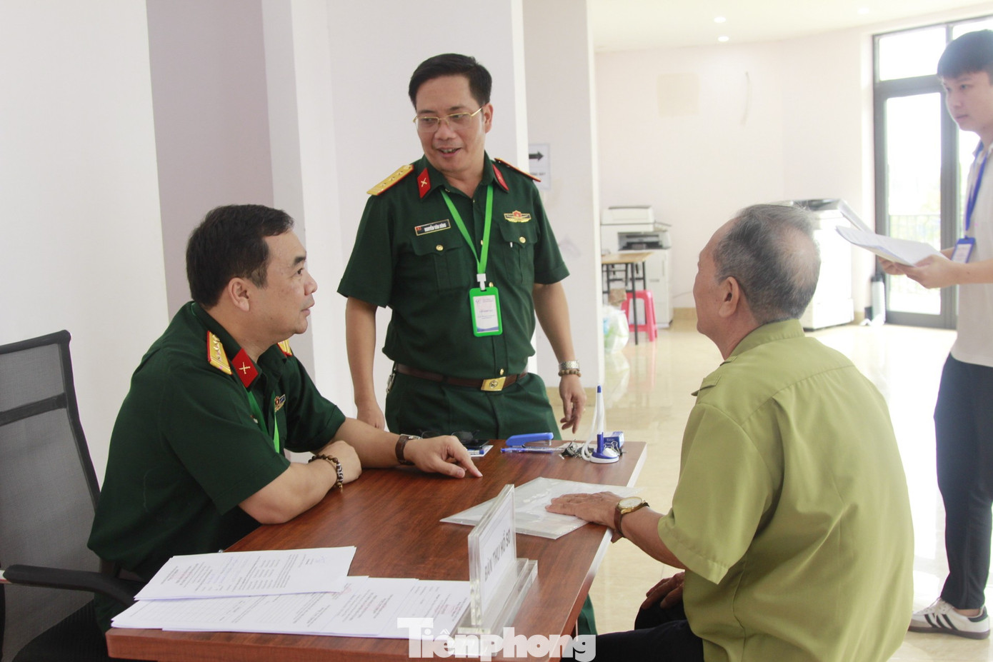 Hà Nội: Không còn cảnh chen chân xếp hàng nộp hồ sơ mua NOXH sau động thái của chủ đầu tư - Ảnh 10