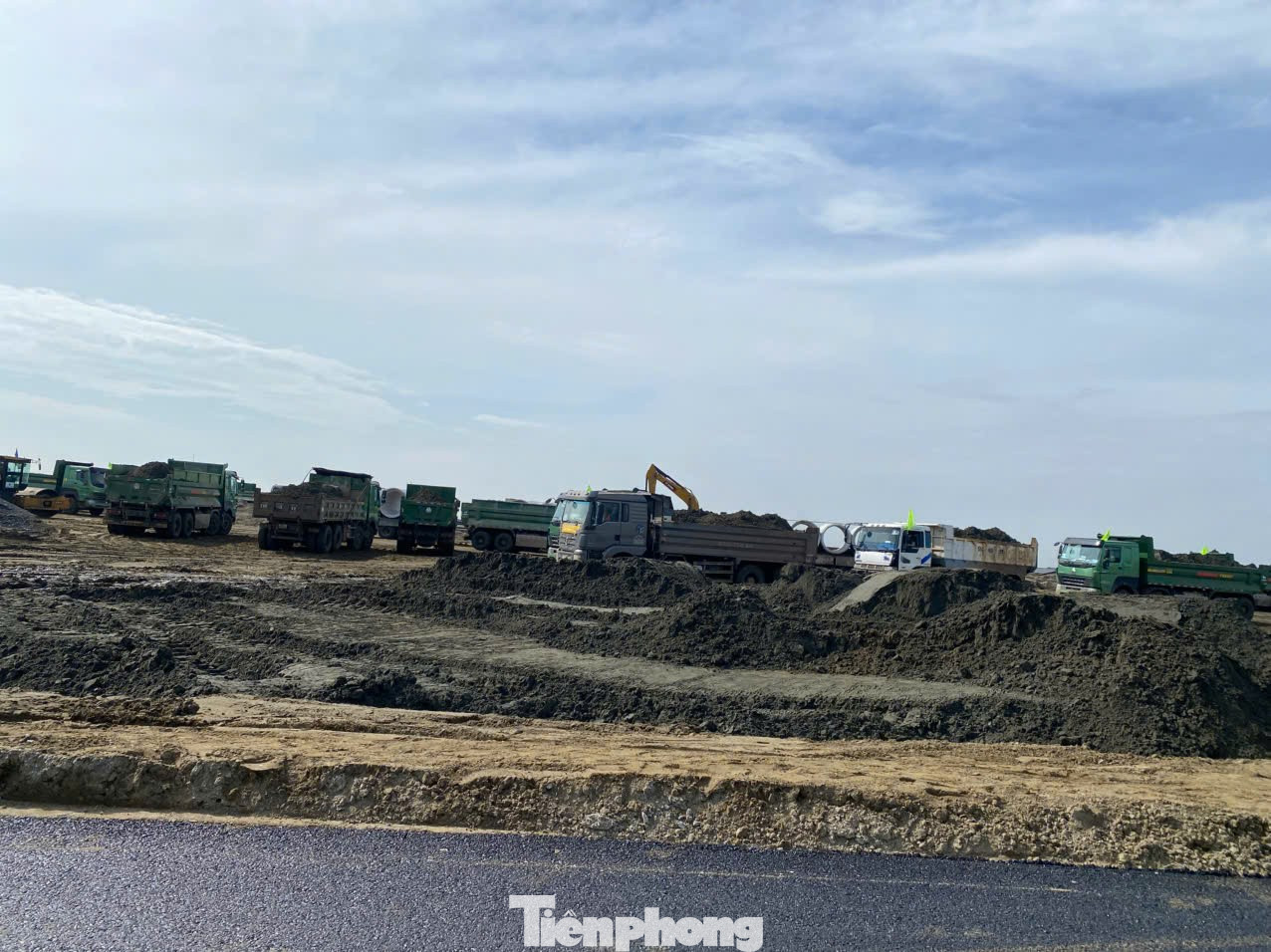 Khu đô thị lấn biển lớn nhất TPHCM đang được thi công thế nào? - Ảnh 5