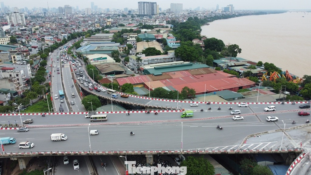 Hà Nội chỉ đạo chuẩn bị khởi công Đại lộ cảnh quan sông Hồng đầu năm 2026 - Ảnh 1