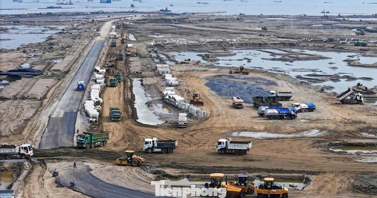 Khu đô thị lấn biển lớn nhất TPHCM đang được thi công thế nào? - Ảnh 15