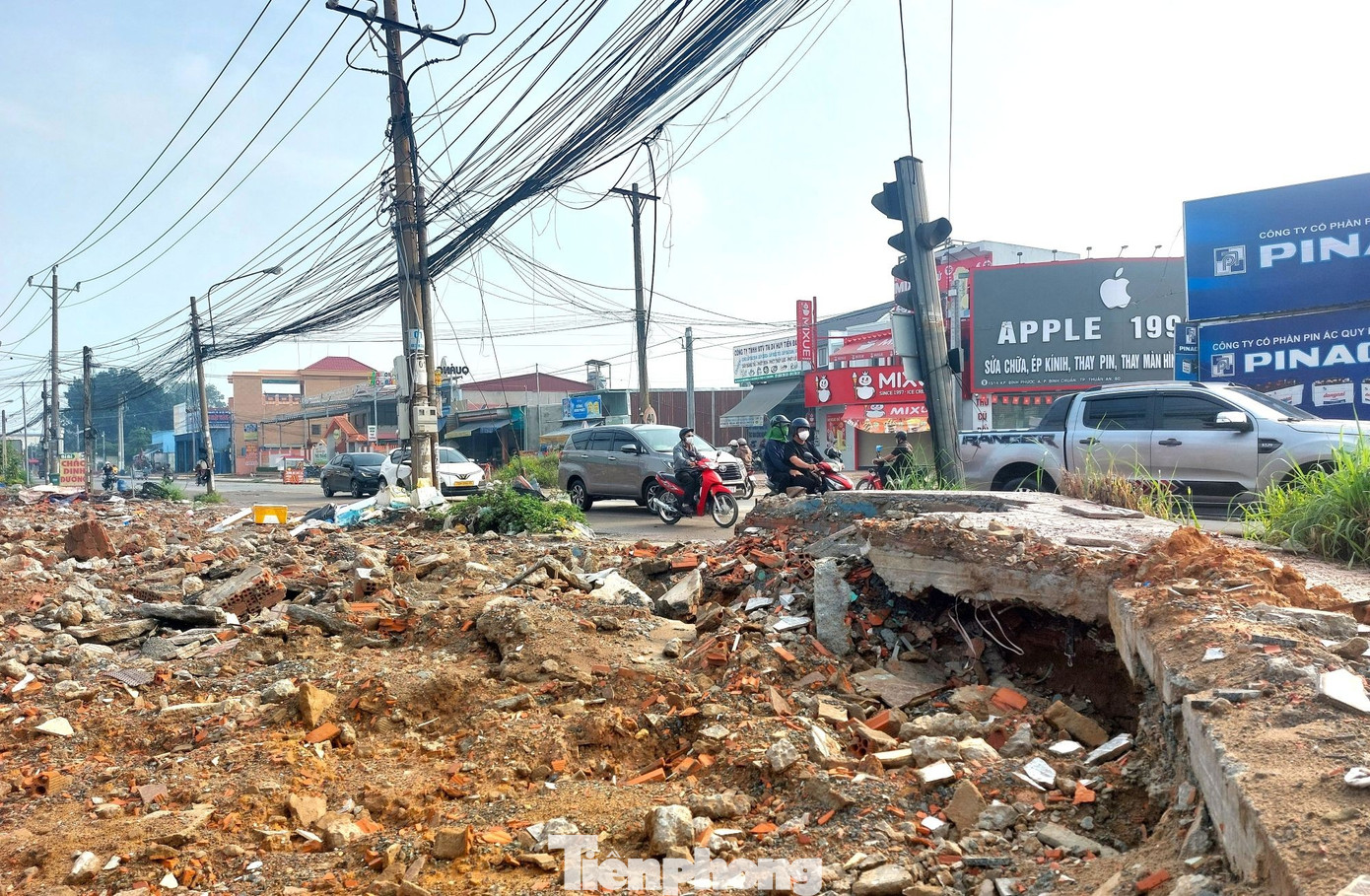 Cận cảnh công trình nghìn tỷ xóa 'điểm đen' ngập úng, ùn tắc ở TPHCM - Ảnh 9