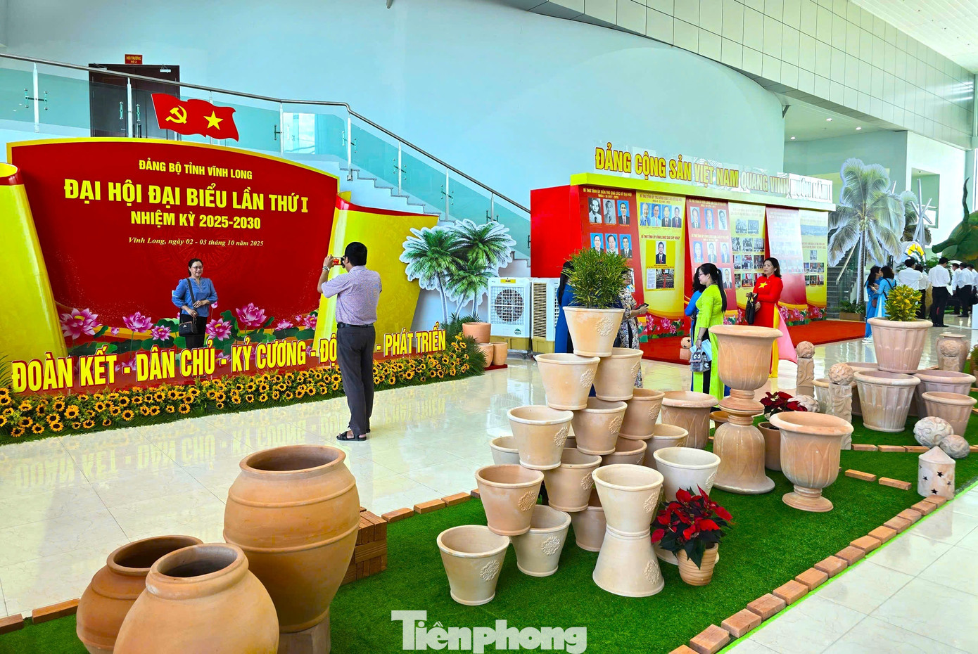 Vĩnh Long phấn đấu thành trung tâm kinh tế biển, trung tâm sản xuất năng lượng tái tạo - Ảnh 4