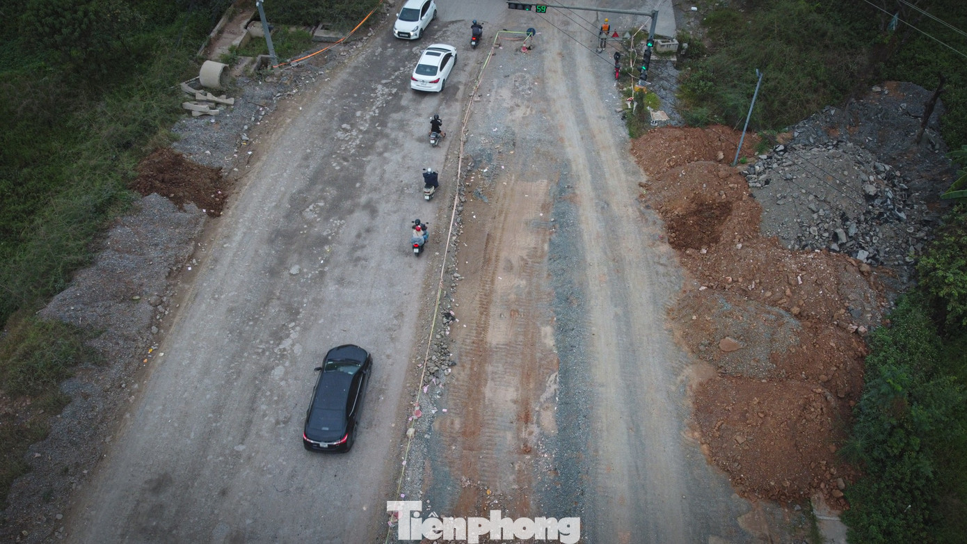 Hà Nội khởi động lại dự án cải tạo Quốc lộ 32 sau thời gian ‘đắp chiếu’ - Ảnh 9