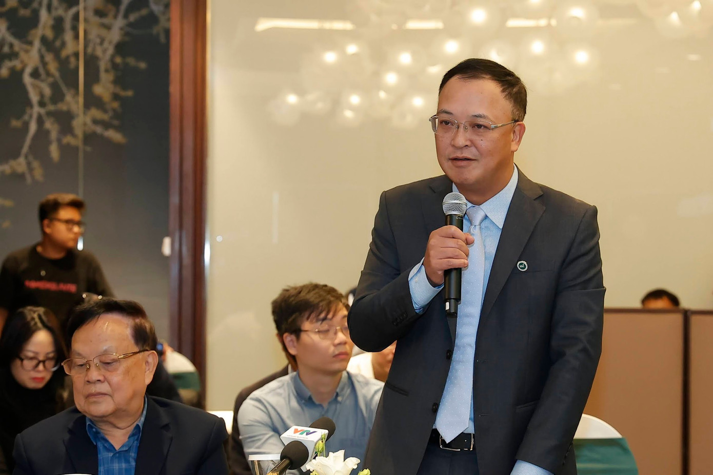 Nhiều 'đại bàng' quốc tế quan tâm tới chứng khoán Việt Nam vì một lý do - Ảnh 2