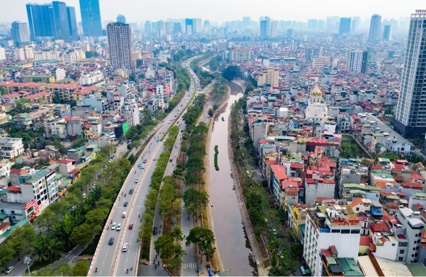 Cảnh choáng ngợp trên con sông hơn 2.000 năm tuổi ở Hà Nội sau khi Tập đoàn top đầu Việt Nam "hồi sinh" - Ảnh 3