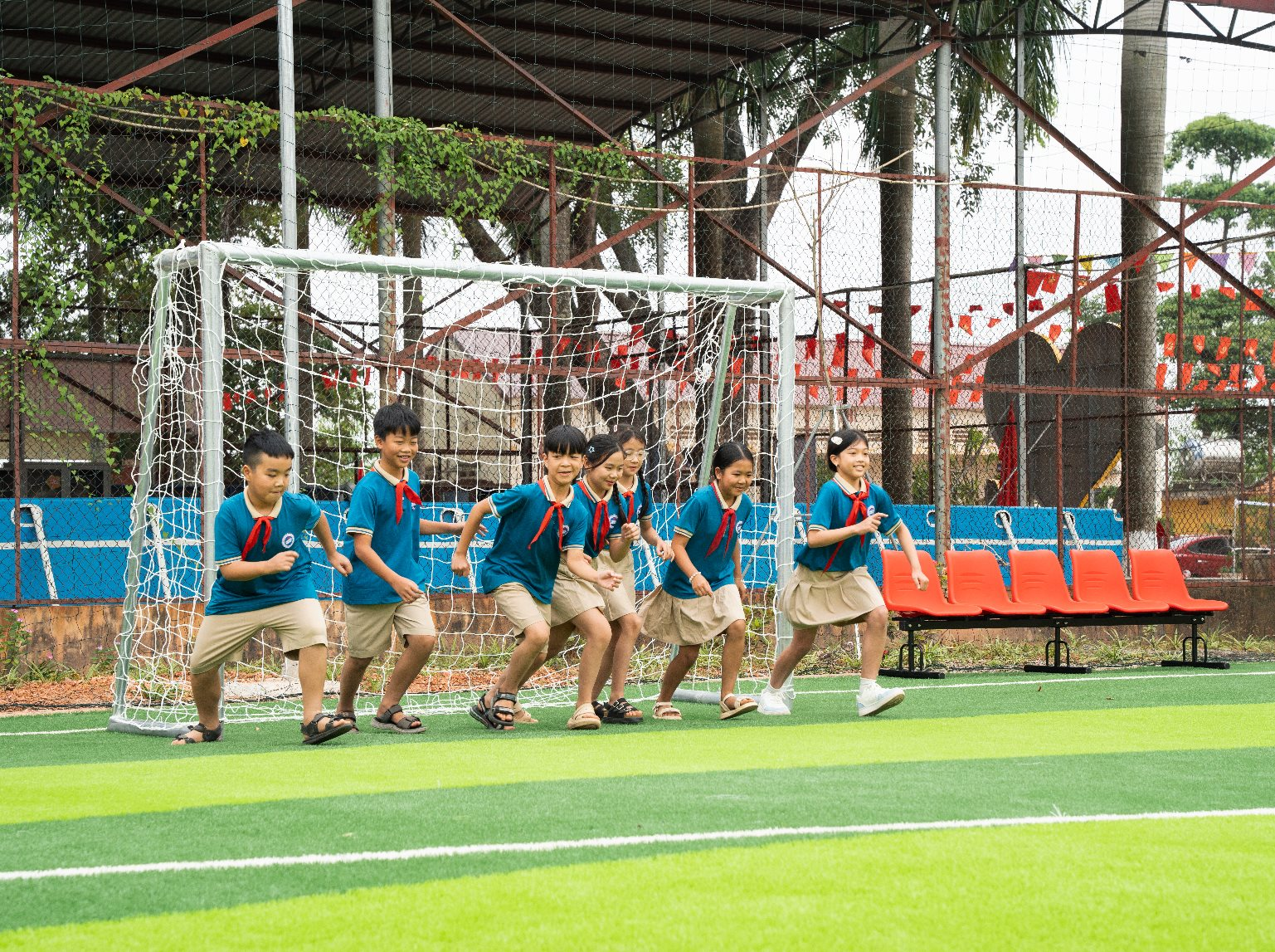 Khánh thành công trình ý nghĩa với gần 1.000 học sinh vùng quê - Ảnh 1