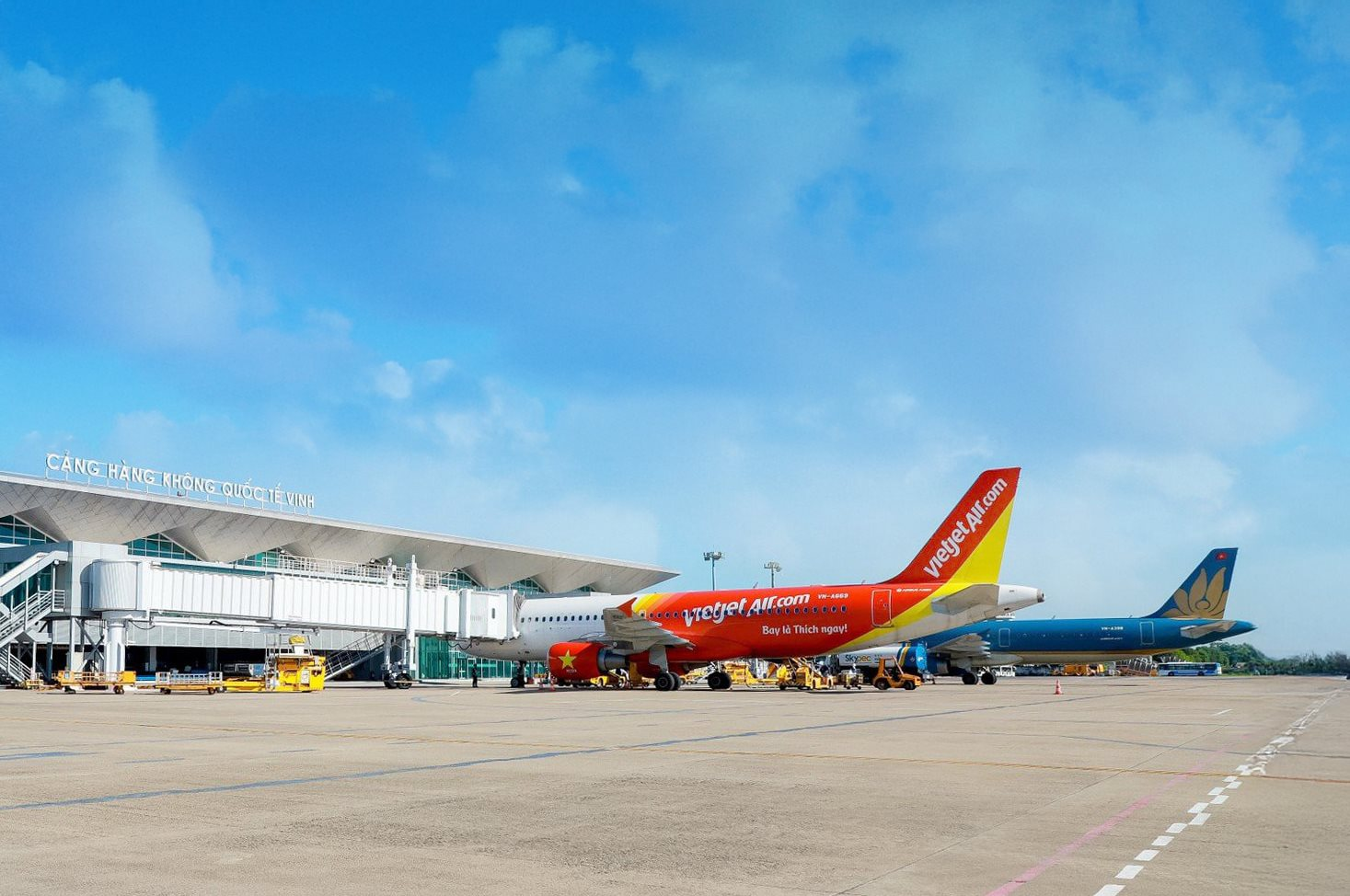 Cuộc "lột xác" của sân bay quốc tế tại Việt Nam sau 3 tháng đóng cửa - Ảnh 1