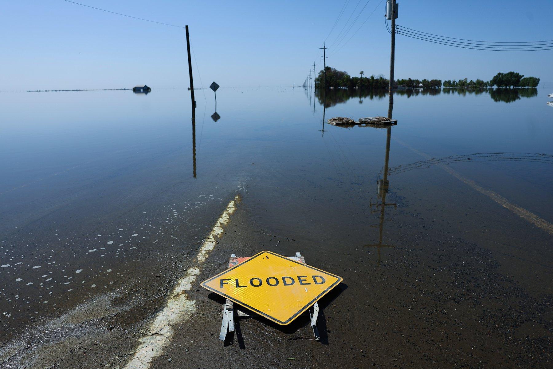 Tại sao những trận bão lũ ngày càng nghiêm trọng hơn? - Ảnh 1