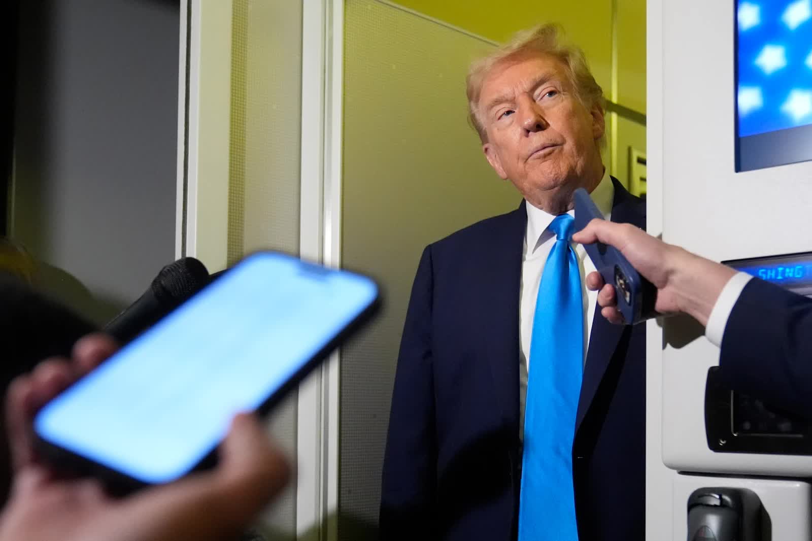 Xuất hiện "độc chiêu" để ông Donald Trump làm tổng thống Mỹ nhiệm kỳ 3? - Ảnh 1