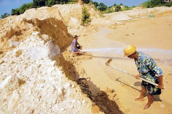 Mỹ liên tục ký thỏa thuận đất hiếm với 4 quốc gia trong 10 ngày, mục tiêu duy nhất nhắm vào Trung Quốc - chuyên gia nhìn vào chỉ thốt lên đúng 1 câu - Ảnh 1