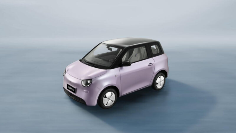 Wuling ra mắt xe điện mini mới ngang cỡ Mini EV: Một lần sạc đi 220 km, trang bị hiện đại tham vọng chinh phục giới trẻ - Ảnh 2