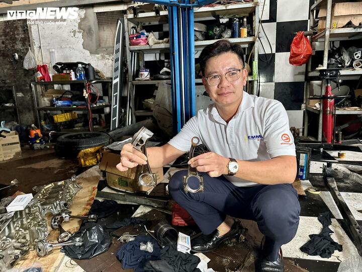 Giám đốc gara ô tô chia sẻ cách xử lý xe bị ngập nước - Ảnh 4