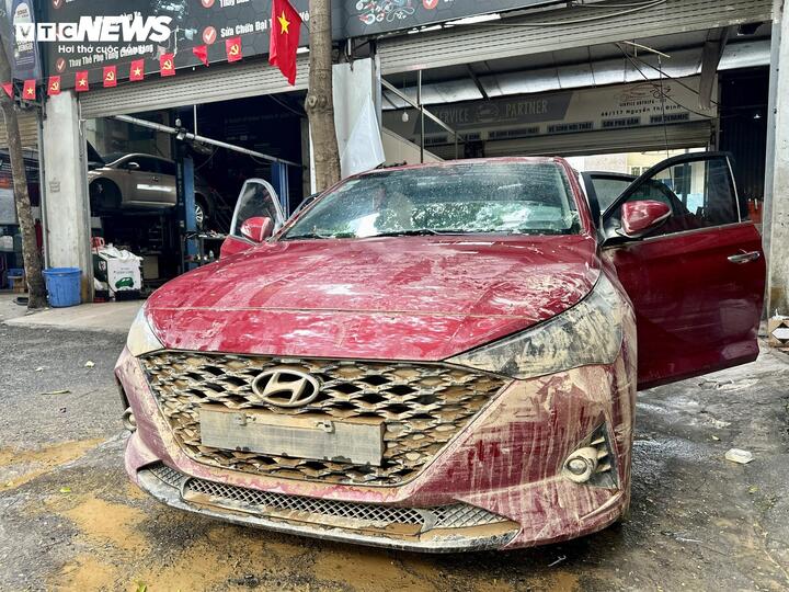 Giám đốc gara ô tô chia sẻ cách xử lý xe bị ngập nước - Ảnh 1