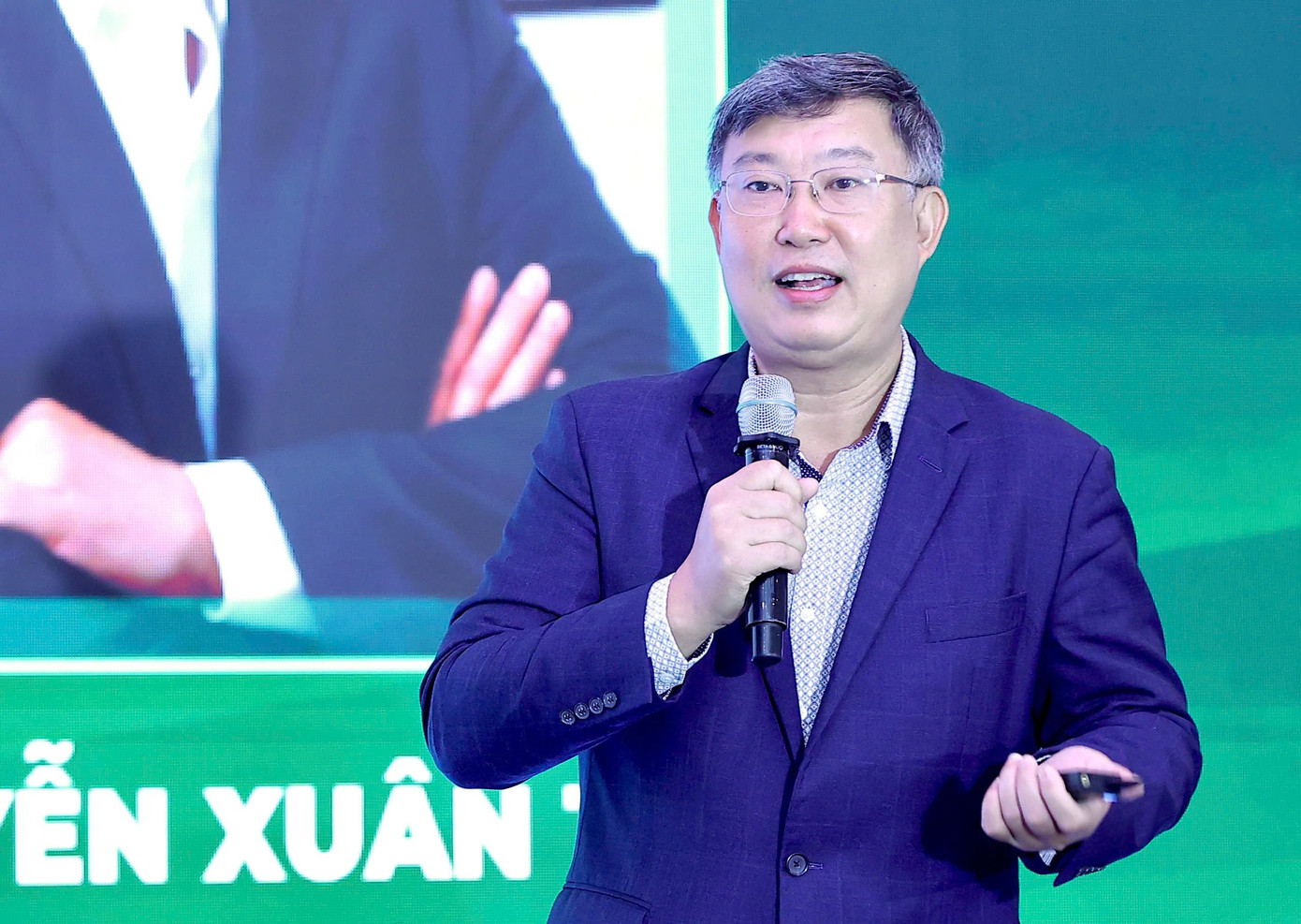 Chuyên gia Nguyễn Xuân Thành: Nhiều xu hướng công nghệ đang tái định hình ngành tài chính - Ảnh 2