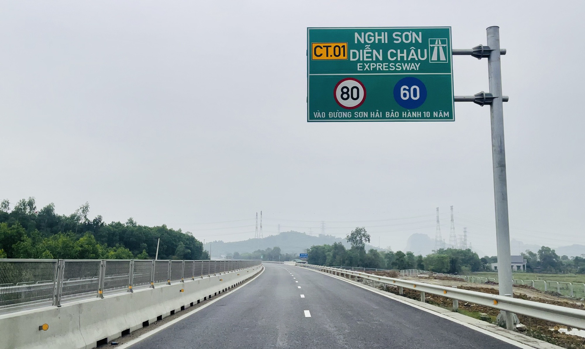 Cao tốc 88km trị giá 20.400 tỉ đồng, chạy nước rút về đích cuối năm 2025: Tập đoàn Sơn Hải xin làm 1 điều - Ảnh 2