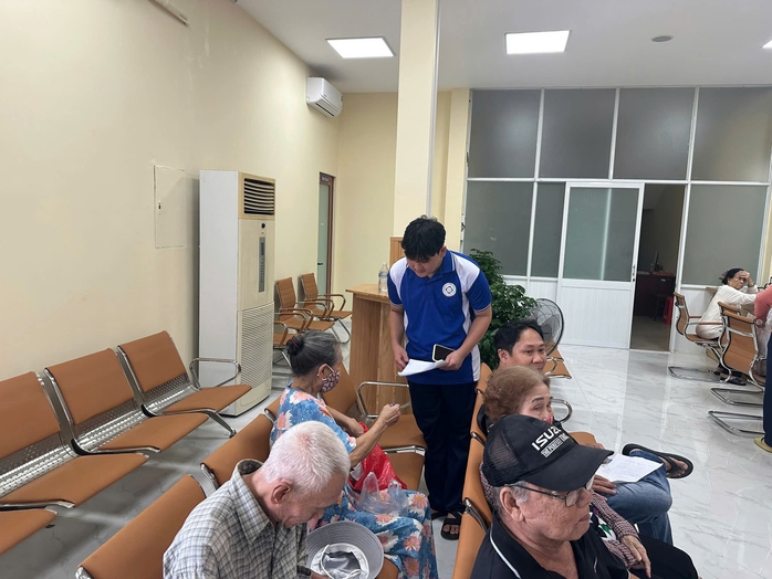 Nhiều quyền lợi của người hưởng trợ cấp hưu trí xã hội - Ảnh 1