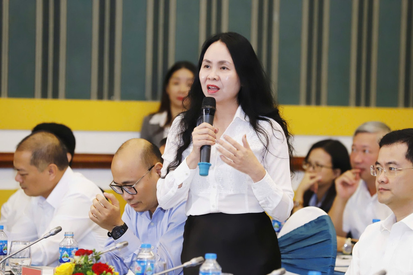 Lo nông sản Việt mất lợi thế vì phí lên sàn online đắt đỏ - Ảnh 2