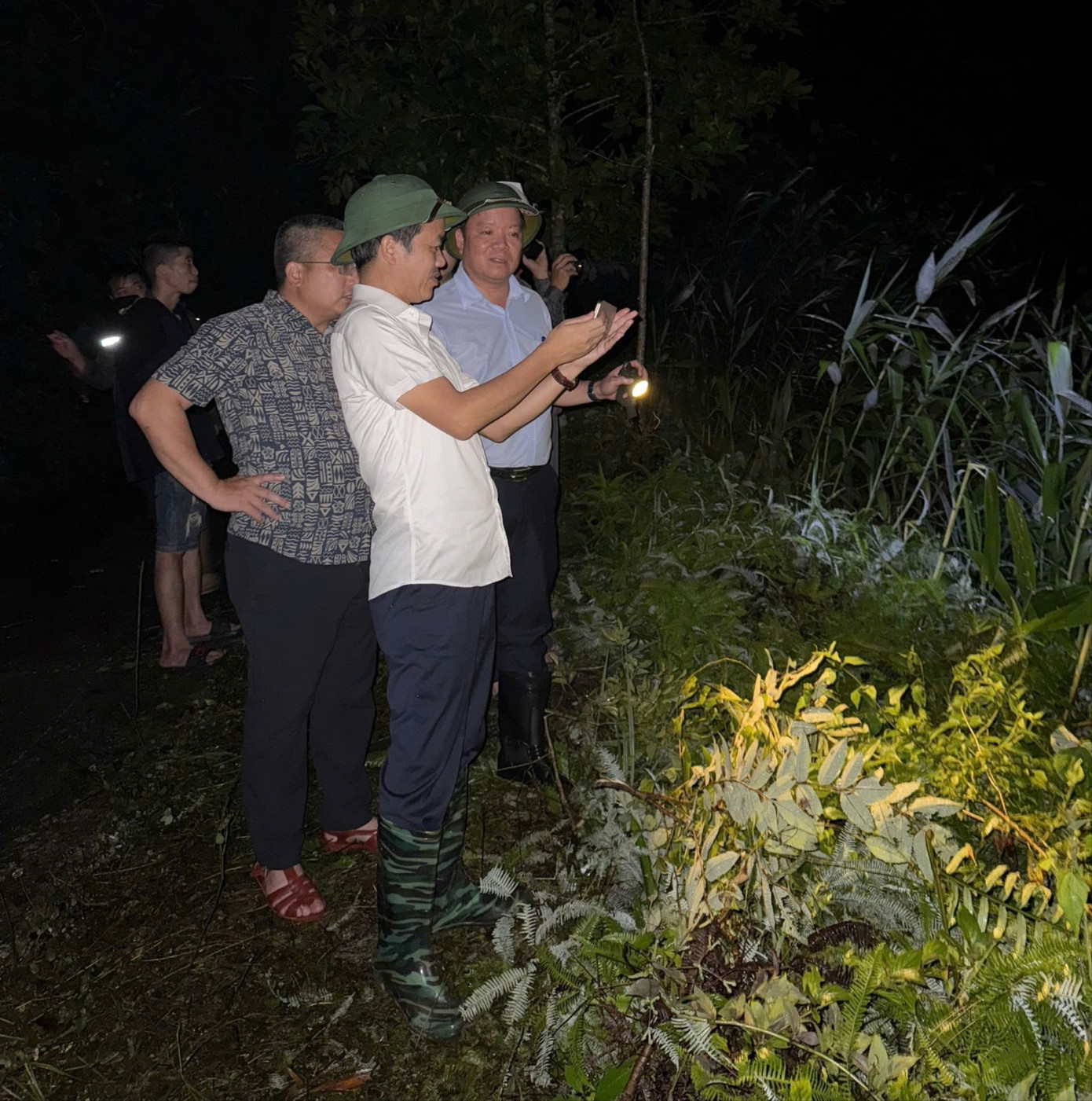 Bộ Công Thương thông tin về sự cố vỡ đập thủy điện Bắc Khê 1 - Ảnh 2