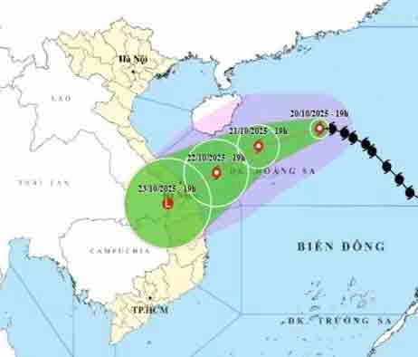 Bão số 12 và không khí lạnh gây đợt mưa đến 900 mm - Ảnh 1