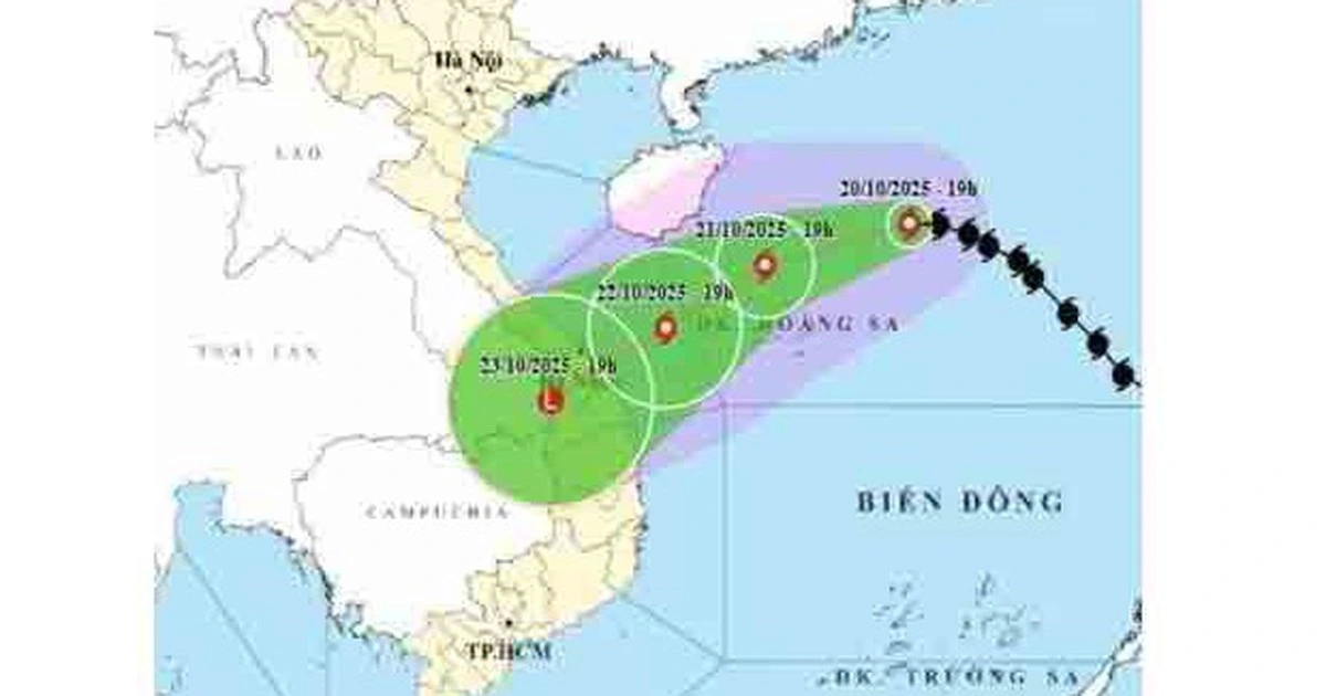 Bão số 12 và không khí lạnh gây đợt mưa đến 900 mm