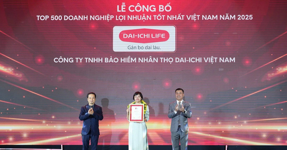 Dai-ichi Life Việt Nam vinh dự nhận 'Top 500 Doanh nghiệp Lợi nhuận tốt nhất Việt Nam'