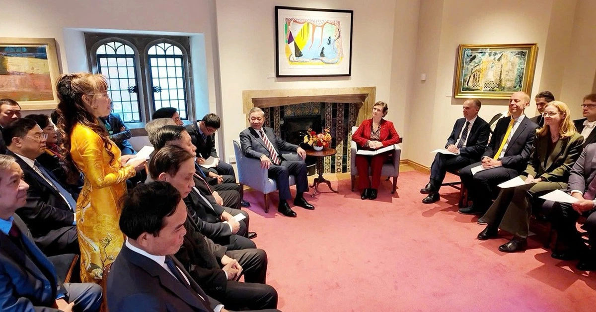 Tiến sĩ Nguyễn Thị Phương Thảo cam kết tiếp tục mở rộng hợp tác cùng ĐH Oxford