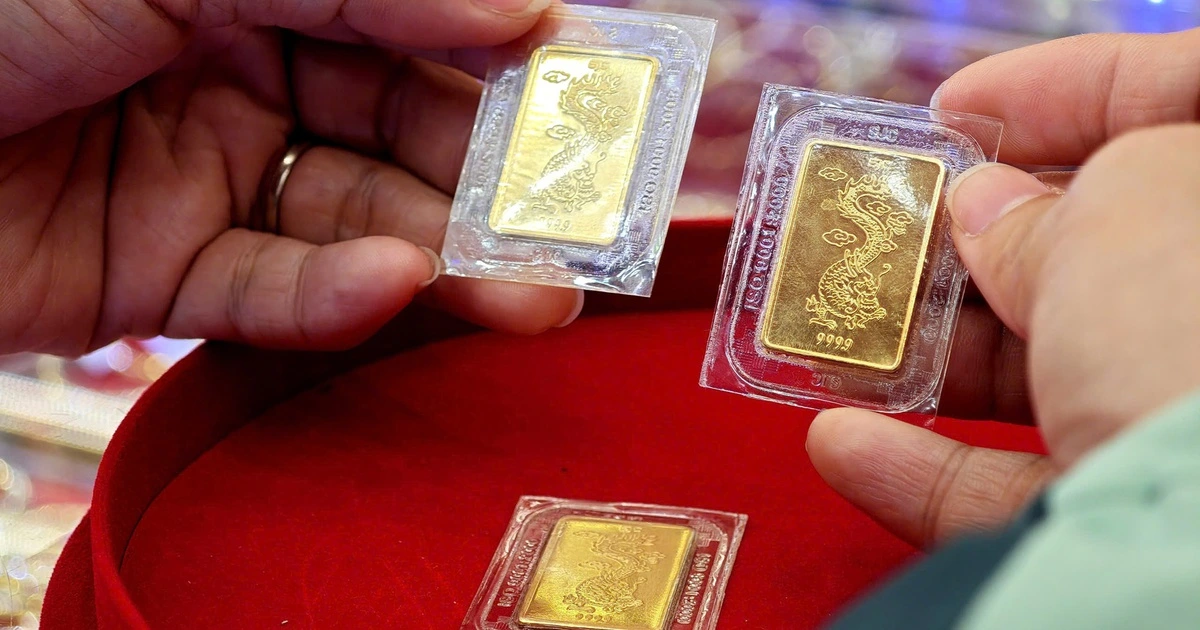 Giá vàng hôm nay 28.10.2025: Mua vào giảm mạnh