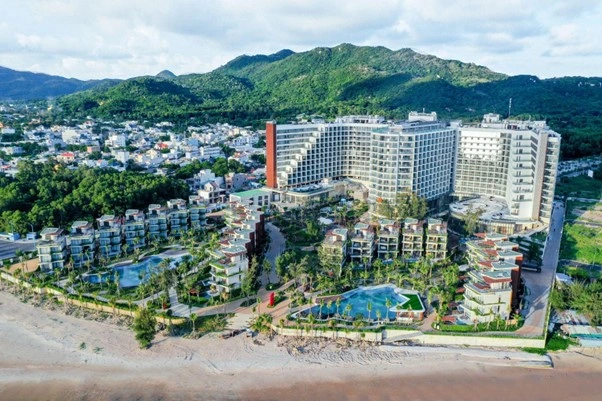 Địa thế phong thủy và tiềm năng đầu tư của Charm Resort Long Hải - Ảnh 2