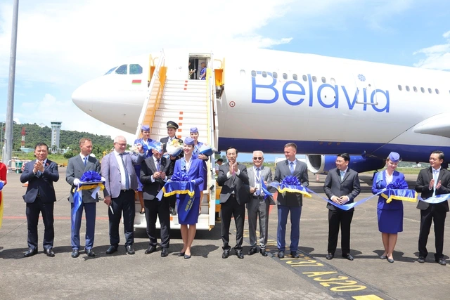 Khai trương đường bay kết nối Phú Quốc và Belarus - Ảnh 1