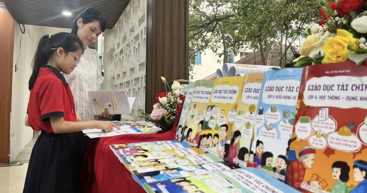 'Vắc - xin' giúp học sinh phòng chống lừa đảo trên không gian mạng