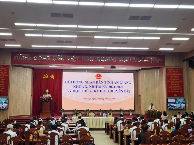 Phú Quốc sắp có tuyến tàu điện đô thị dài gần 18 km - Ảnh 1