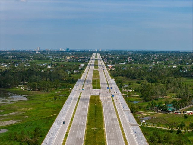 Diện mạo mới của cực tăng trưởng phát triển bậc nhất Bắc Trung bộ - Ảnh 5