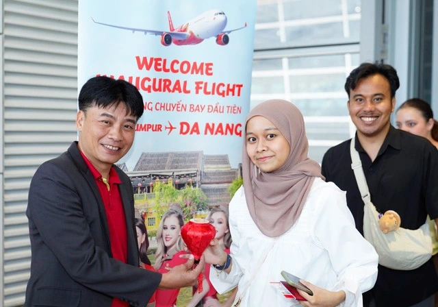 Vietjet khai trương đường bay mới kết nối Malaysia với thành phố biển Đà Nẵng - Ảnh 4