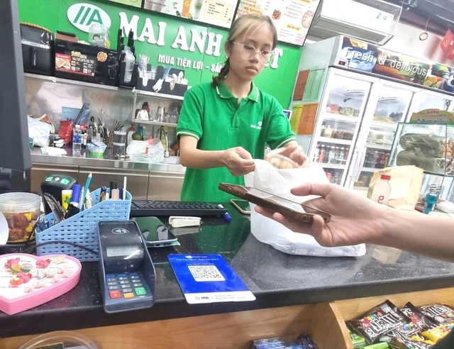 Vì sao có chứng từ thanh toán không tiền mặt vẫn không được khấu trừ thuế? - Ảnh 2