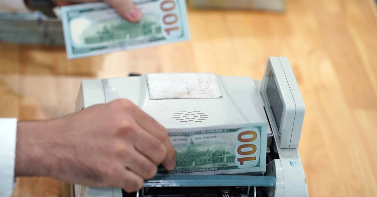 Giá USD hôm nay 25.10.2025: Ngân hàng giảm mạnh giá mua