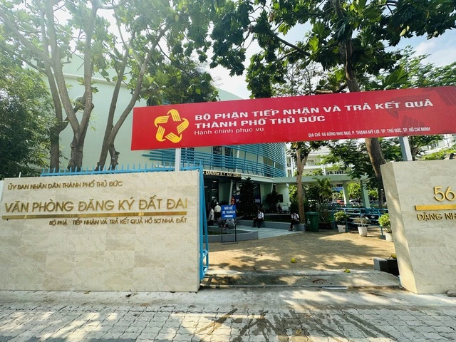Tổ chức lại Văn phòng đăng ký đất đai TP.HCM - Ảnh 1