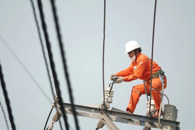 Đào tạo 25.000 - 35.000 kỹ sư, chuyên gia năng lượng hạt nhân, tái tạo... - Ảnh 1