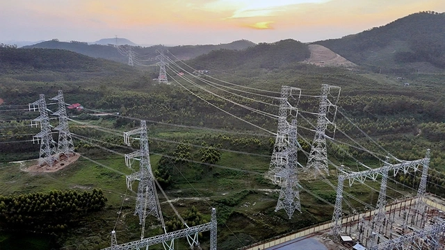 EVN đóng điện thành công dự án Đường dây 500 kV Lào Cai - Vĩnh Yên - Ảnh 1