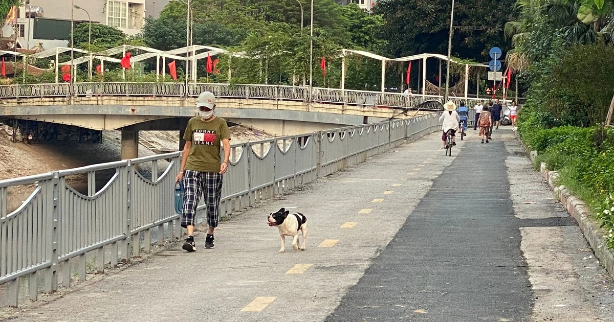 Tuyến đường xe đạp đầu tiên ở Hà Nội: Vì sao vắng bóng người?